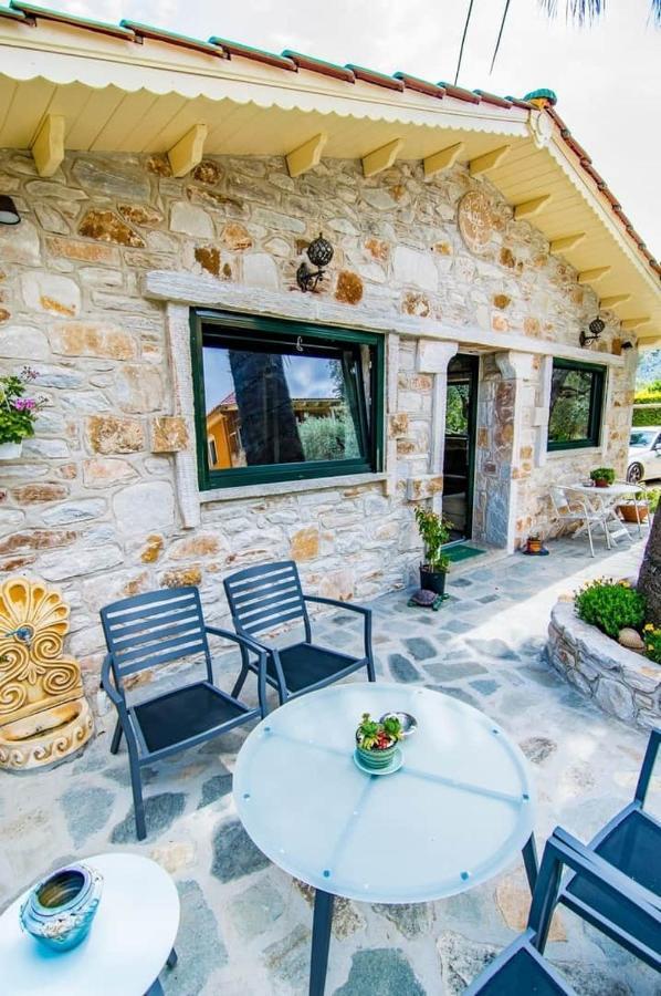 Villa Kastro Stone House Skala Potamia  Exterior foto