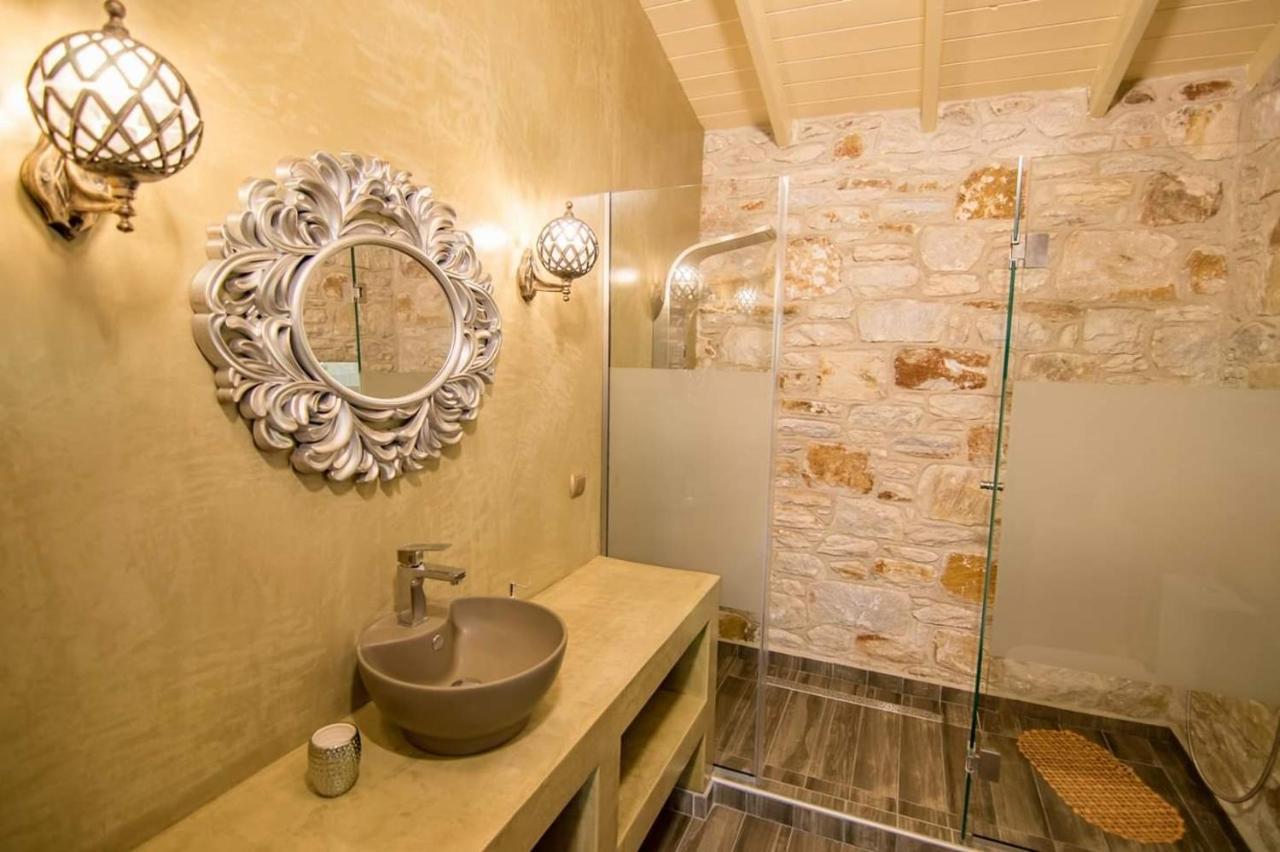 Villa Kastro Stone House Skala Potamia  Exterior foto